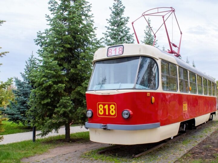 Tramwaje wracają na pl. Zawiszy i Bemowo – Nowe torowiska już gotowe!