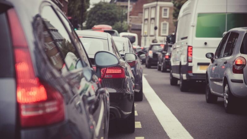 Chaos na Lotnisku Modlin: Ewakuacja i nowe zasady dla podróżnych