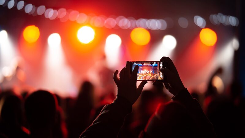 Muzyczny Finał Open Stage na Bemowie: Odkryj Młode Talenty za Darmo!