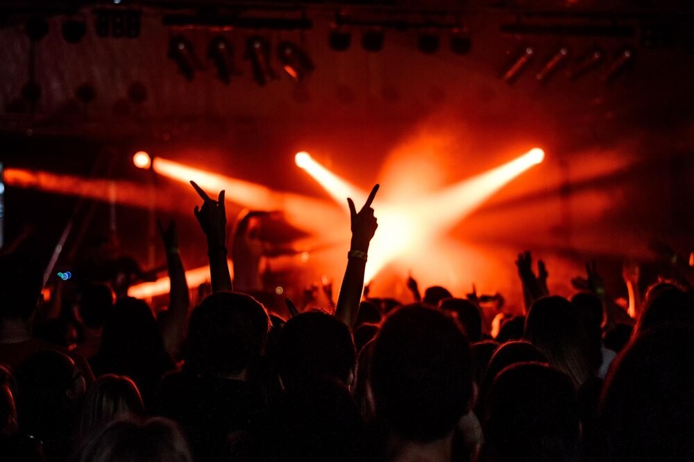 Wielkie Pożegnanie Lata w Odessie: Lust Supper Rave 20 Września!