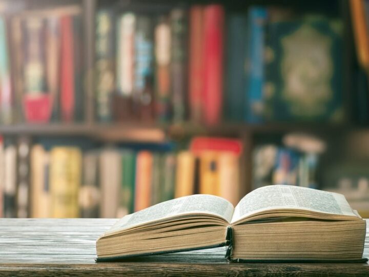 Biblioteka na Bogusławskiego: Miejsce, Gdzie Książki Łączą Ludzi