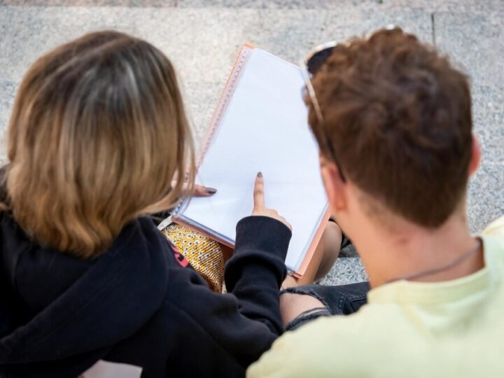Edukacja z pasją: Odkryj moc innowacyjnych zajęć w Szkole Podstawowej nr 98!