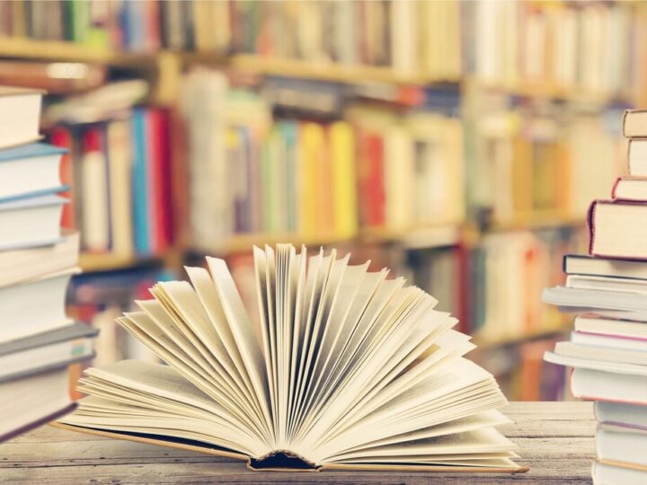 Jesienna szaruga? Odkryj, jak biblioteki mogą Cię rozgrzać!
