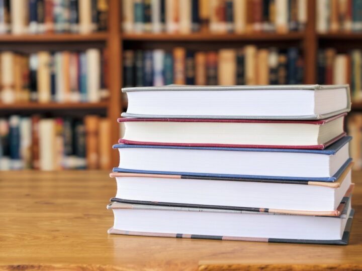 Jesienne Cuda w Bibliotece: Twórz Świece i Kalendarze z Nami!