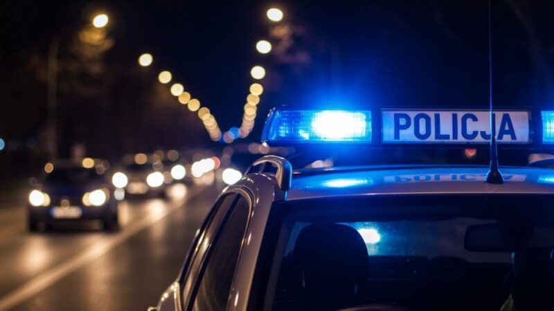 Nastolatkowie z Białołęki zatrzymani po brutalnym ataku z młotkiem na obywatelkę Ukrainy