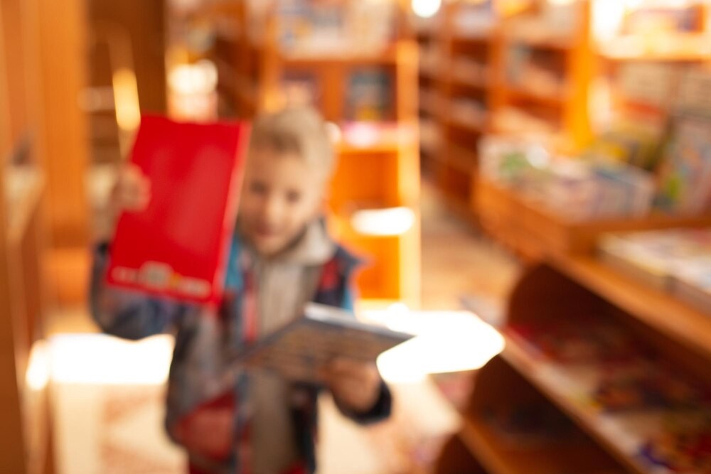 Przedszkolaki z Ursusa odkrywają magię literatury z Jamnikiem Jacentym i twórczymi zakładkami