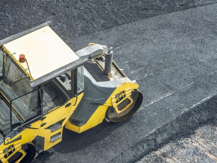 Remont Grochowskiej: Weekend pełen utrudnień i zmiany w komunikacji miejskiej!