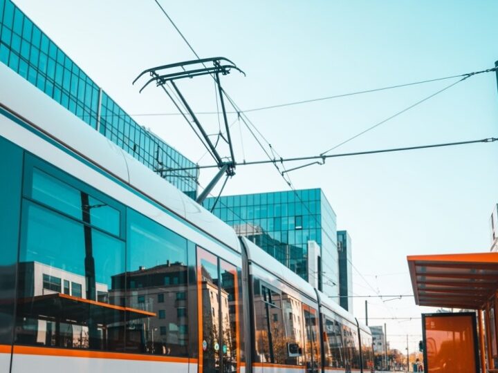 Bródno na torach: Historia tramwajowej trasy, która zmieniła komunikację od 1971 roku