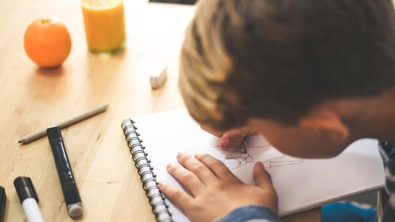 Młodzież odkrywa tajniki kryminalistyki i przyszłość w Policji!