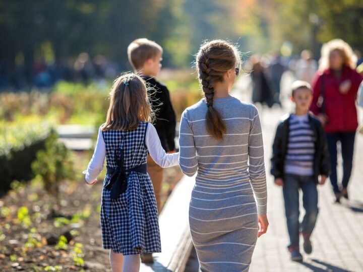 Ursynów świętuje seniorów: Wzruszające chwile pełne radości i wspomnień