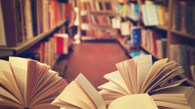 Spotkanie z legendami: Krzysztof Turowski w Bibliotece Publicznej
