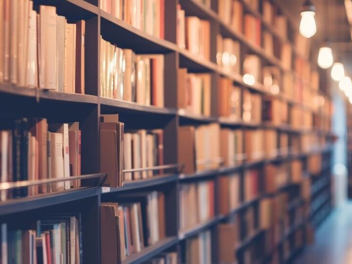 Janina Englert: Bohaterka Warszawskich Bibliotek i Kulturalnej Rewolucji