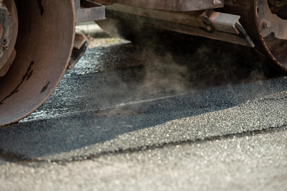 Nowe, bezpieczniejsze przejścia dla pieszych w al. Komandosów!