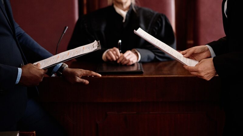 Zgłoś przemoc: Twój prawny obowiązek w obronie dzieci