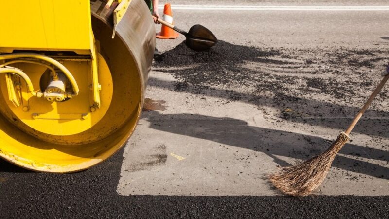 Utrudnienia na Wałach Miedzeszyńskich: Weekendowe remonty zmienią ruch w Warszawie