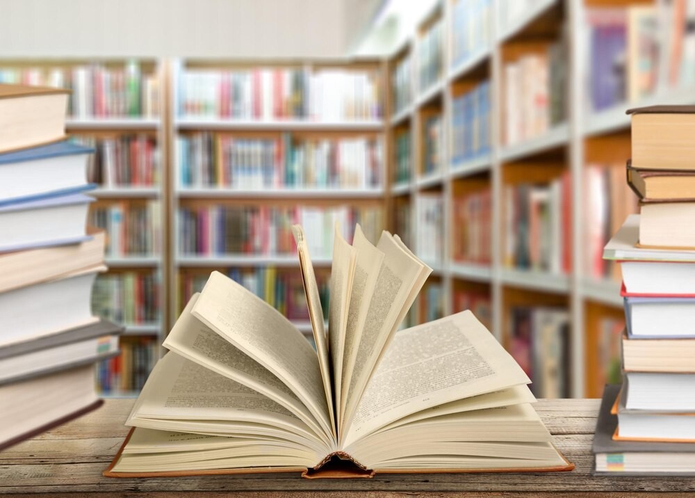 Tajemnice Koszykowej: Zbrodnia i architektura w Dniu Studenta