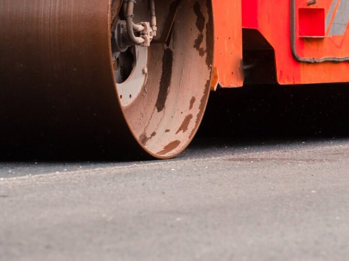 Rewolucja na Starzyńskiego: Modernizacja ulicy dla wszystkich!