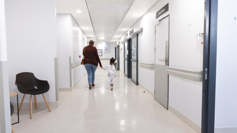 Zapuść wąsy, zadbaj o zdrowie: Movember w Śródmieściu!