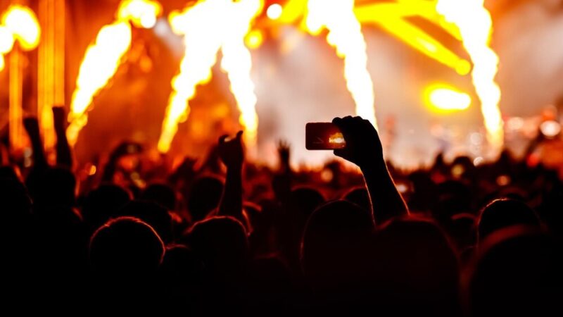 Muzyczna podróż po Mokotowie: bezpłatne koncerty, które musisz zobaczyć!