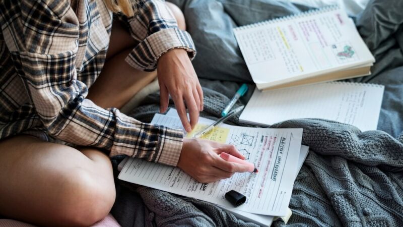 Relaksacyjne warsztaty z Natalią Tinew w bemowskiej bibliotece