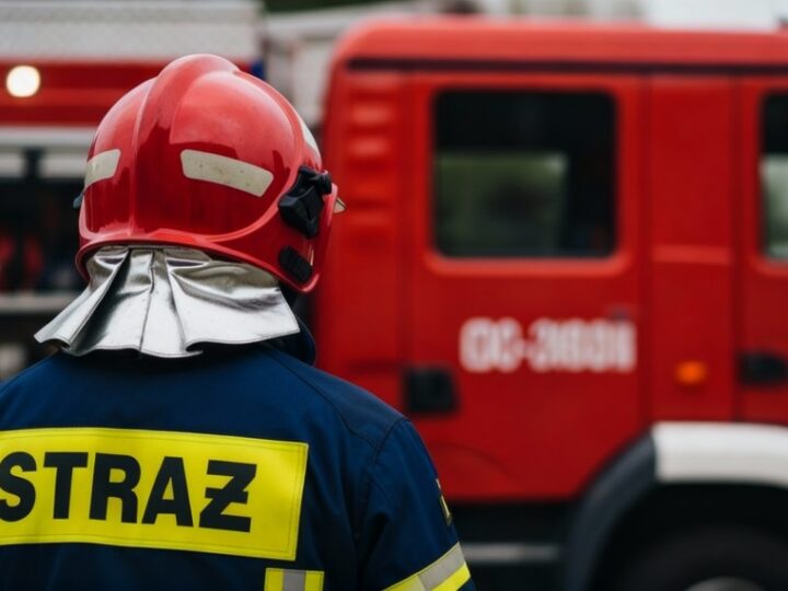 Nowi bohaterowie Warszawy: ślubowanie strażaków w Komendzie Miejskiej PSP