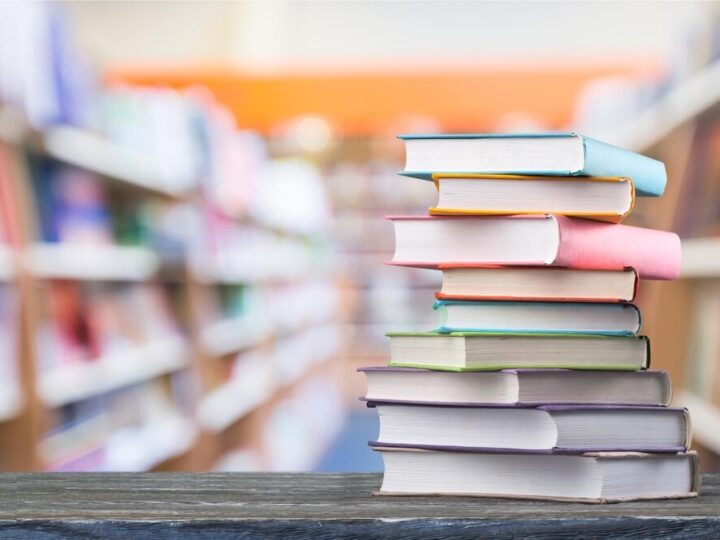 Adam Bielecki w bibliotece: wspinaczka, humor i pasjonujące historie