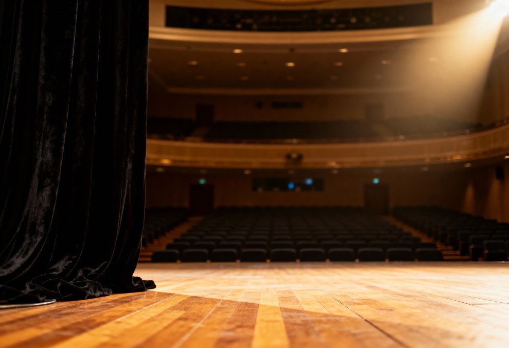 Galimatias Ursynowski: Teatralne Emocje na Wyciągnięcie Ręki!