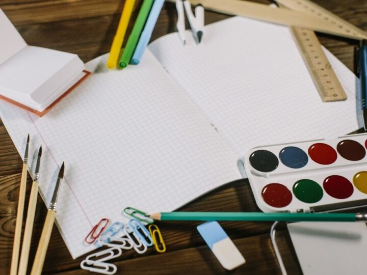 Bezpieczeństwo w szkołach: walka z hejtem, przemocą i cyberzagrożeniami