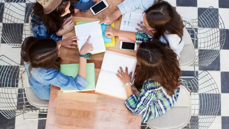 STOP wykorzystywaniu seksualnemu dzieci: Konferencja w Błoniu na temat profilaktyki i interwencji