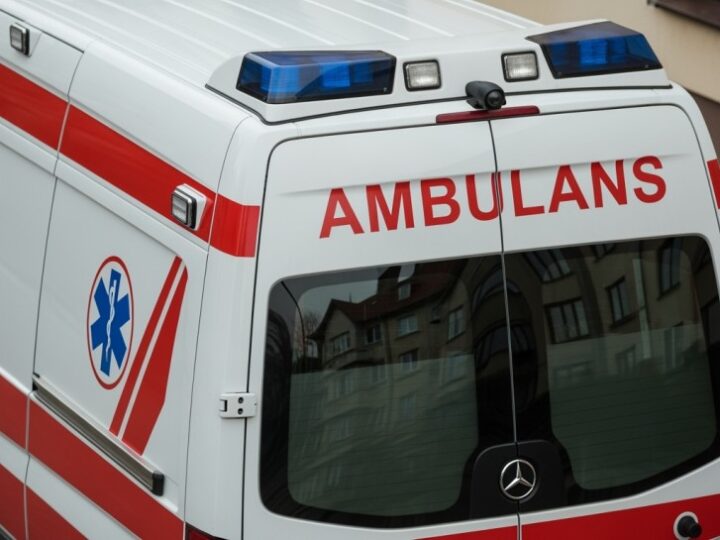 Skoordynowana akcja ratunkowa: Policjanci, strażacy i medycy uratowali życie kobiety