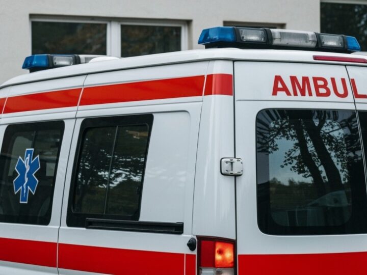 Zimowe niebezpieczeństwo: Jak bliscy mogą uratować życie samotnym w mrozie