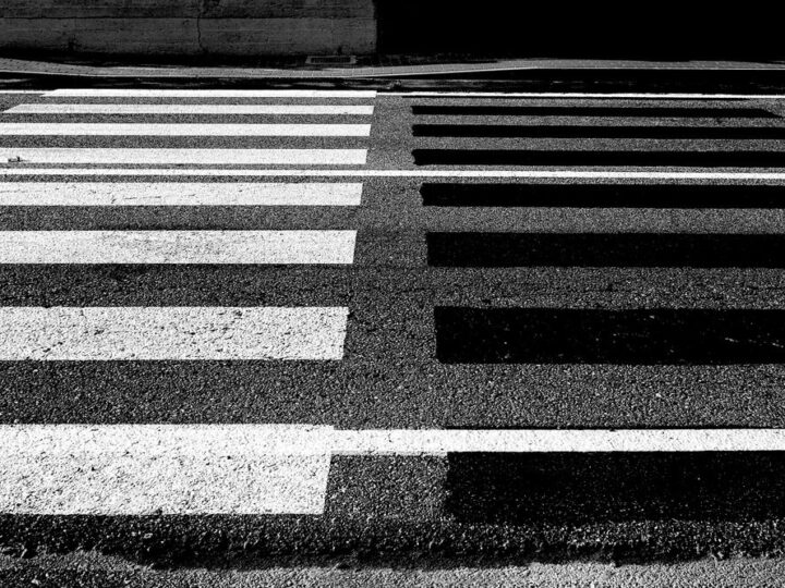 Piesza potrącona w Różanie – Apel o ostrożność na drogach!