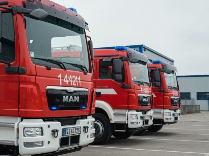 Pożar w Dzbądzu: Niebezpieczeństwo wypalania traw!