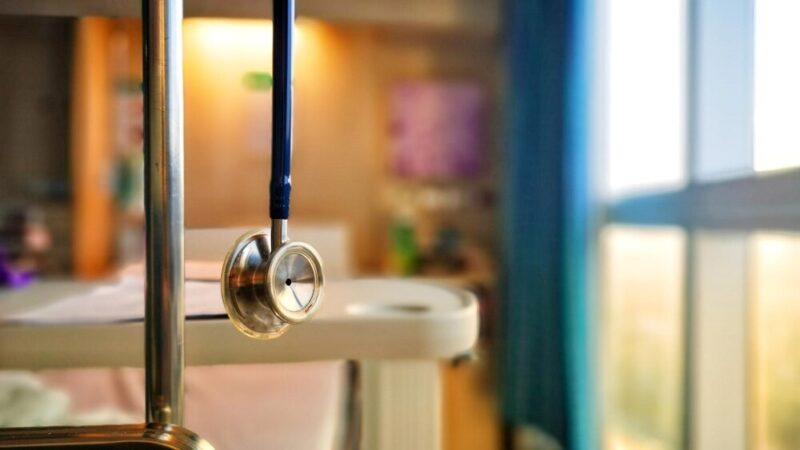 Pokolenia w akcji: wspólna walka z oszustwami w Sierpcu