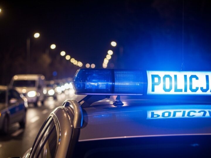 Seniorka straciła 25 tys. złotych w oszustwie „na policjanta” – bądź czujny!