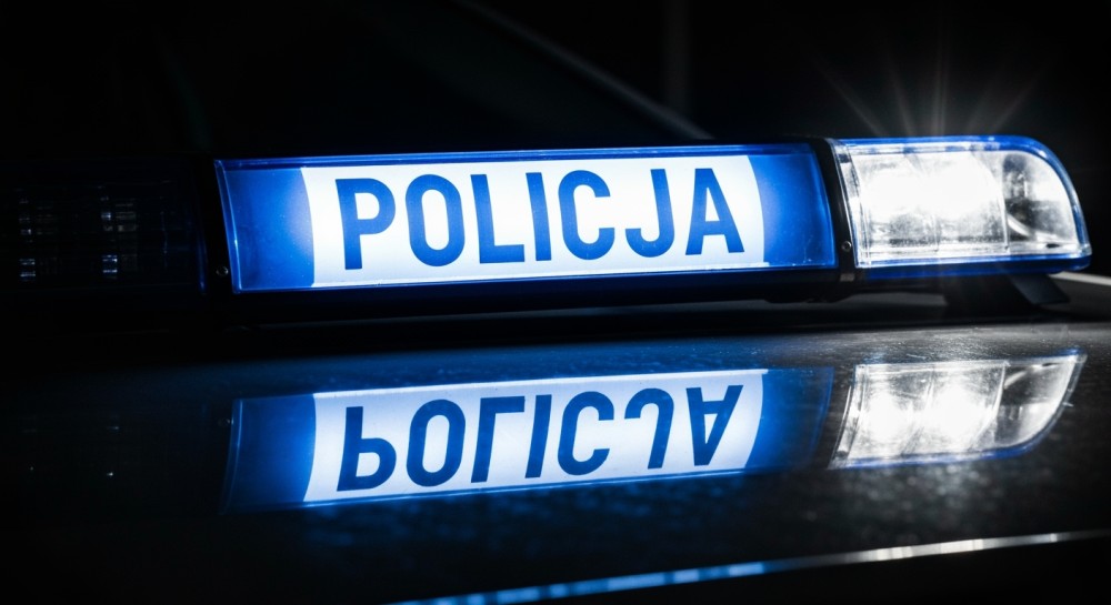 Pasażer groził taksówkarzowi i uszkodził jego auto
