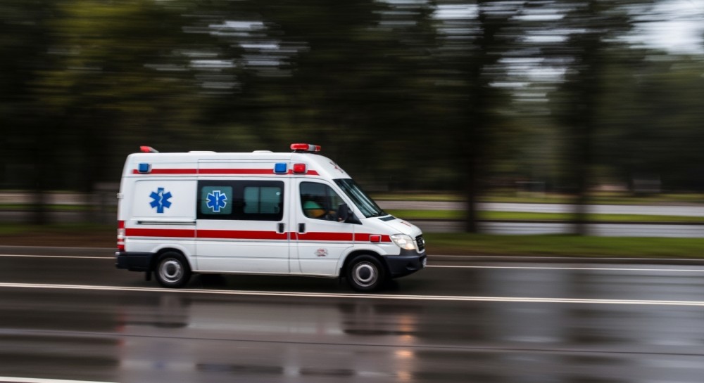 Zaginiony mieszkaniec powiatu mławskiego odnaleziony w kukurydzy po nocnych poszukiwaniach