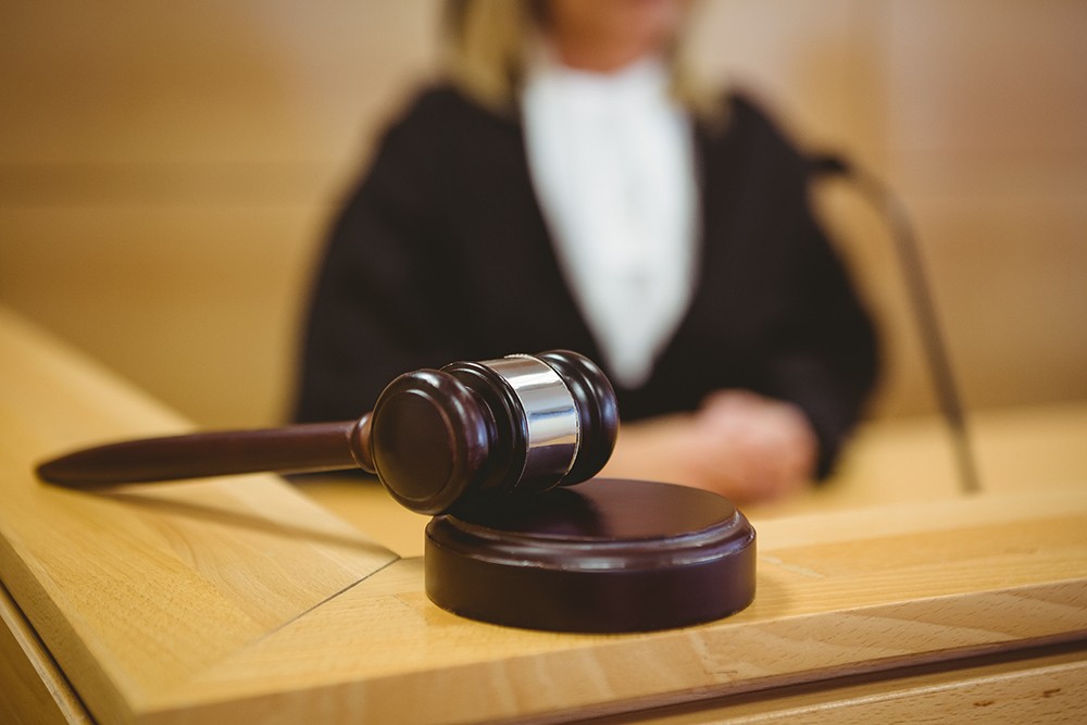 Po 10 latach ujawniono mroczne przestępstwa 36-latka wobec córki