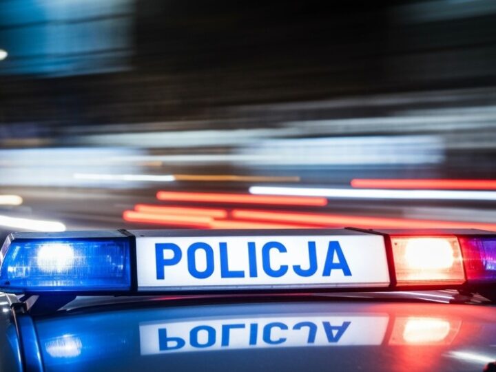 Policjanci doskonalą taktykę działań w pododdziałach zwartych