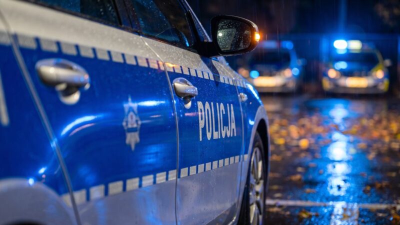 Oszustwo na zakupie opon: 44-latek stracił 6000 zł