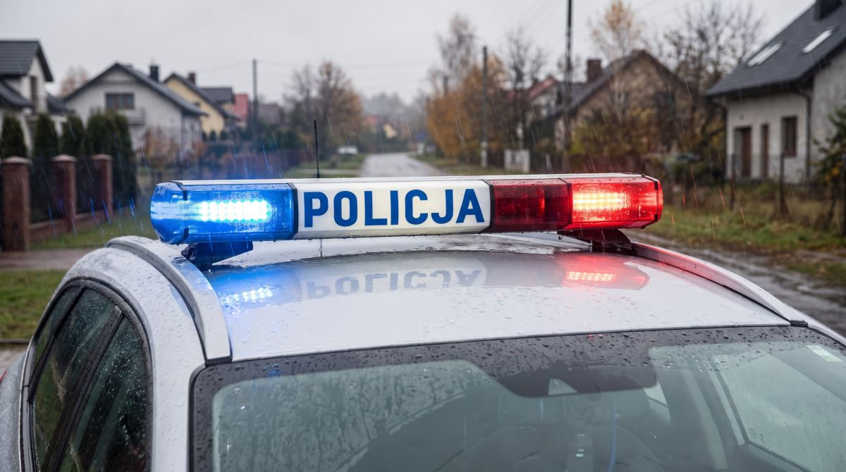 Poszukiwany 42-latek zatrzymany z narkotykami, czeka go 4 lata więzienia