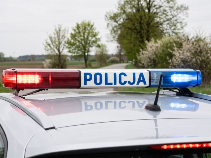Jesień na drogach: Przasnyscy policjanci apelują o większą ostrożność