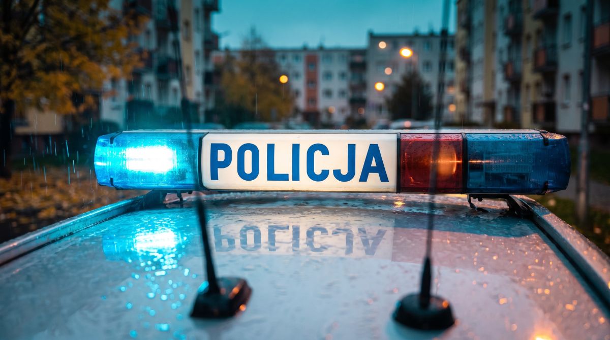 Pijana kierująca najechała na mężczyznę na prywatnej posesji