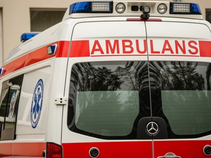 Szybka akcja policji i strażaków ratuje zaginionego 80-latka w Wyszkowie
