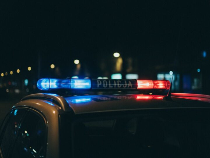 Uważaj na kradzieże podczas porządkowania grobów przed Świętem Zmarłych