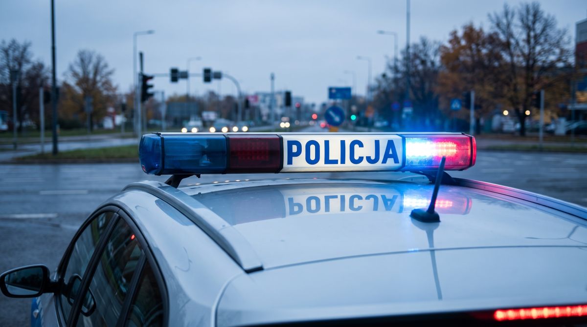 Policja zatrzymuje poszukiwanych w Ostrowi i Małkini