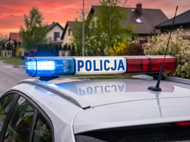 Zatrzymanie sprawcy kradzieży butelek w Glinojecku dzięki skutecznej akcji policji