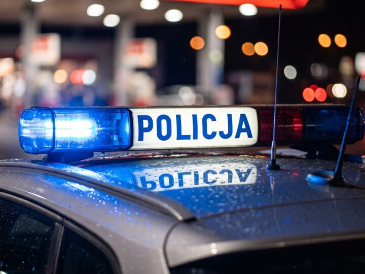 Fałszywi policjanci oszukali kobiety na 40 tysięcy złotych w jeden dzień