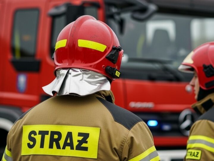 Ewakuacja w Komendzie Policji w Sochaczewie: Ćwiczenia przeciwpożarowe w akcji